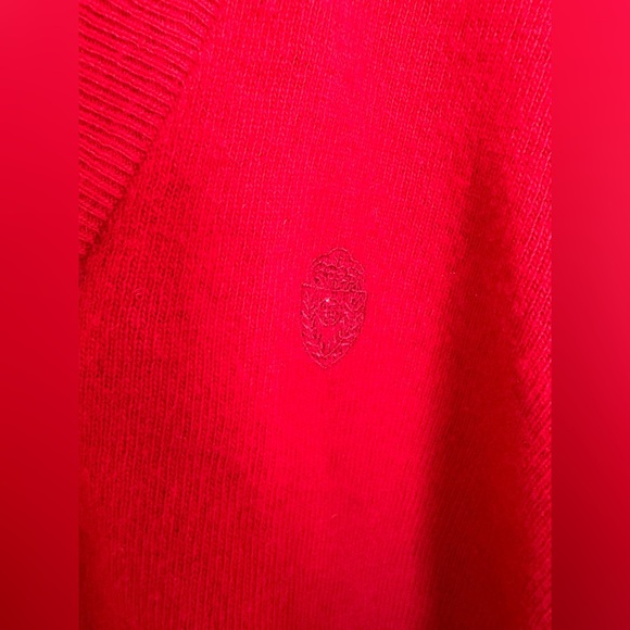 100% Lambs Wool Knit V-neck Sweater - Wm. H. Leishman - Red - Size Medium - Picture 4 of 8